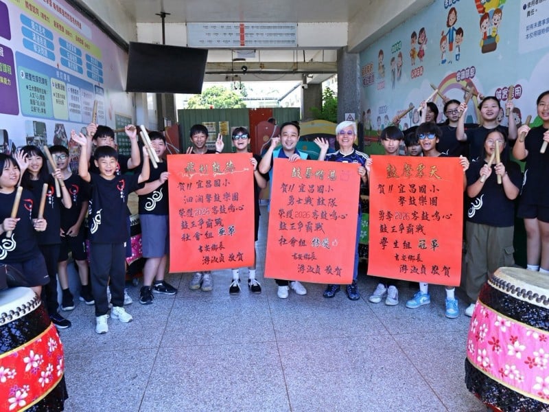 吉安鄉宜昌國小勇奪鼓王及亞軍、特優  游淑貞期勉讓鼓聲持續傳揚地方文化